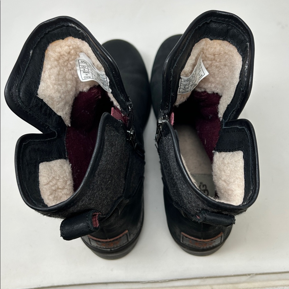 UGG Simmens Boot Size 9 - Picture 10 of 10